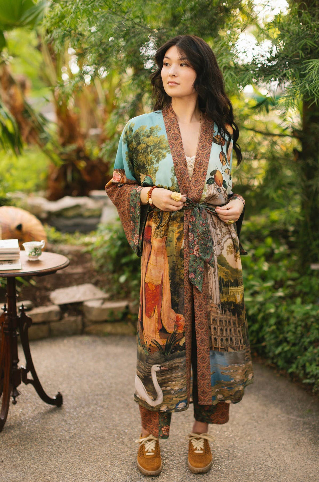 Secret Garden Opera Duster Kimono Robe w/ Swan, Fan - Canada