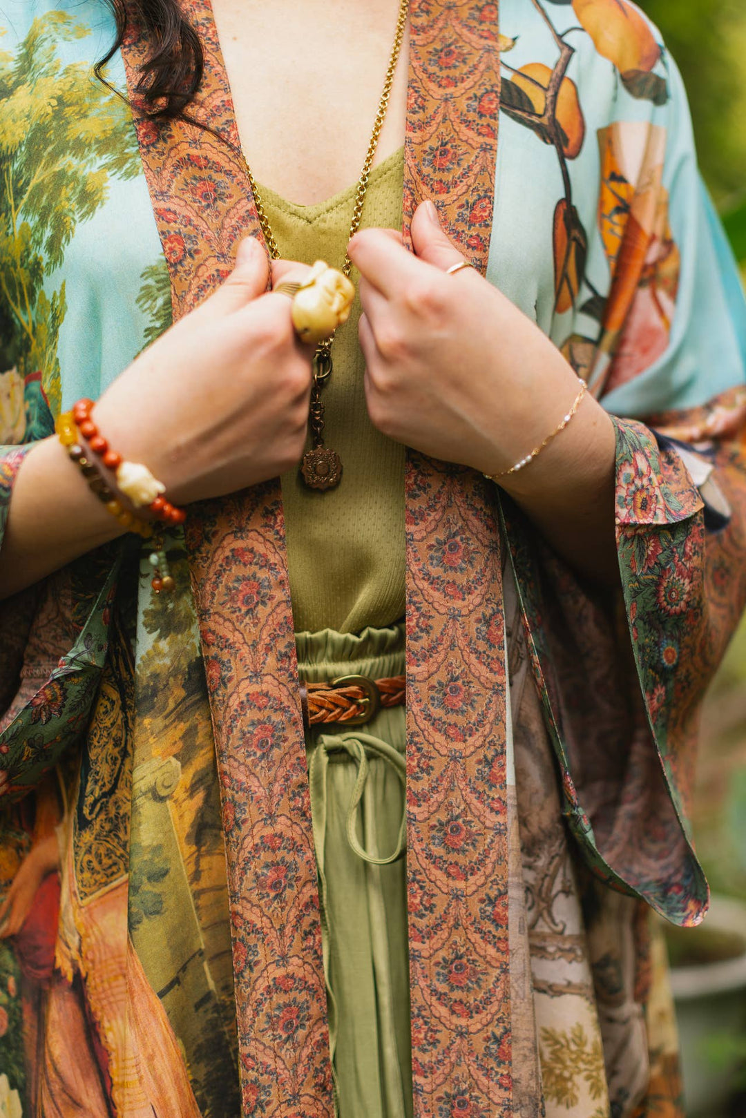 Secret Garden Opera Duster Kimono Robe w/ Swan, Fan - Canada