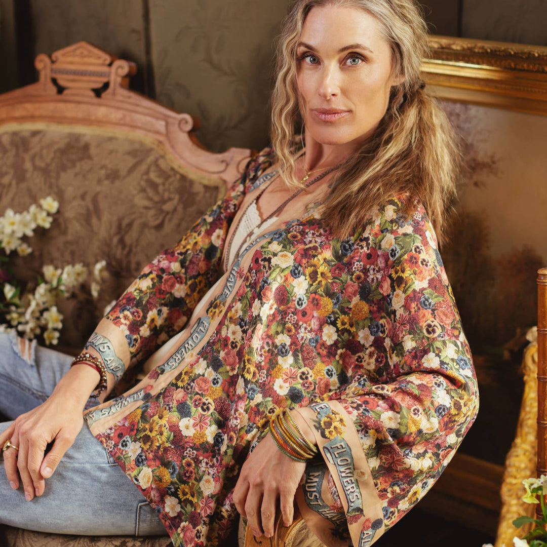 Art of Life Pixie Duster Cropped Kimono with Palette & Flowers - Canada