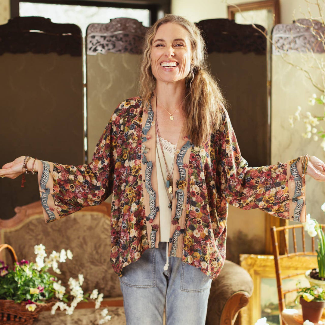 Art of Life Pixie Duster Cropped Kimono with Palette & Flowers - Canada