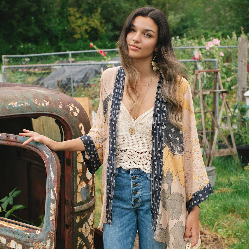 Milk & Honey Matinée Duster Kimono with Sunflower & Bee Print - Canada