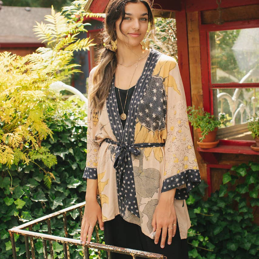 Milk & Honey Matinée Duster Kimono with Sunflower & Bee Print - Canada