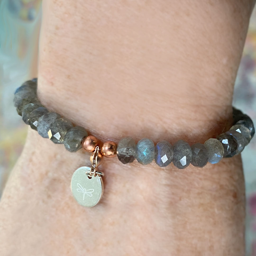 Feel the energy of our labradorite bracelet