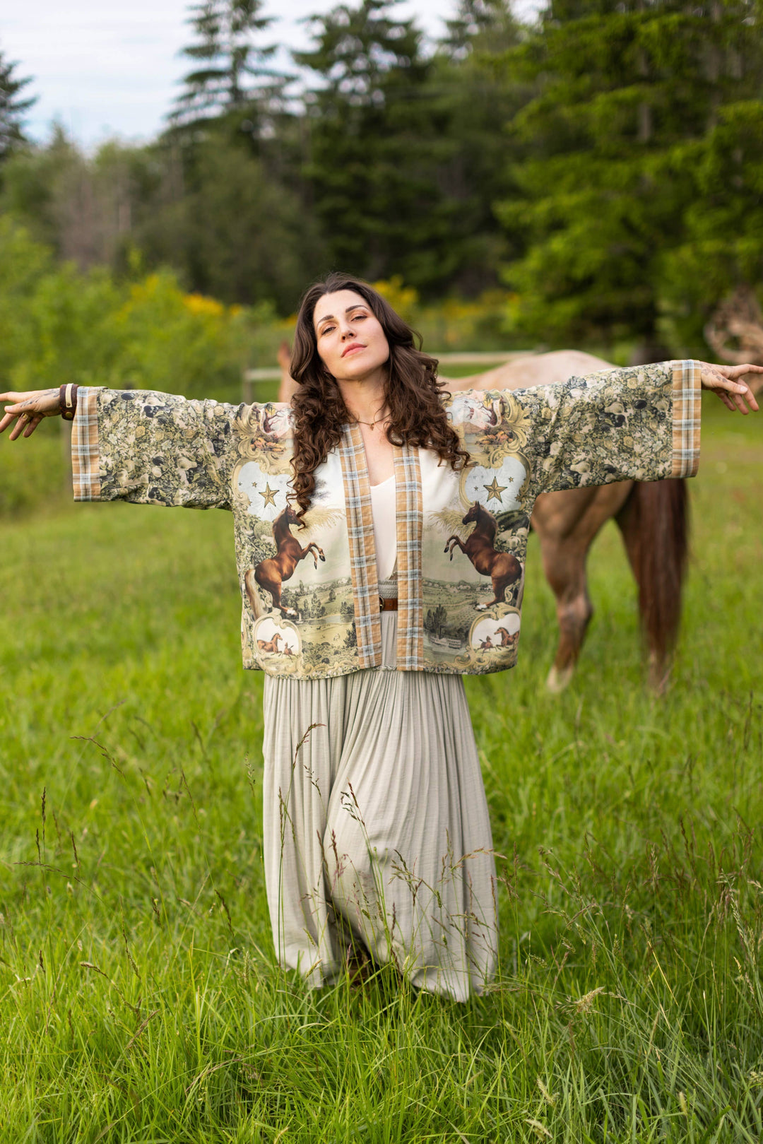 Born to Run Pixie Duster Crop Kimono w/ Horse & Flower Print - Canada