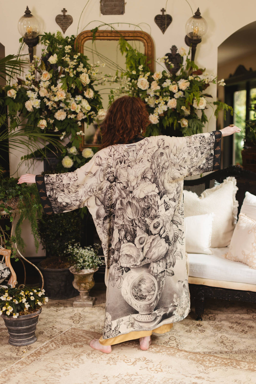 Honey & The Moon Opera Duster Kimono Robe w/ Florals & Bees