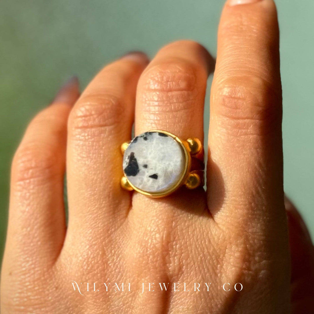 Round Cut Moonstone Ring - Canada