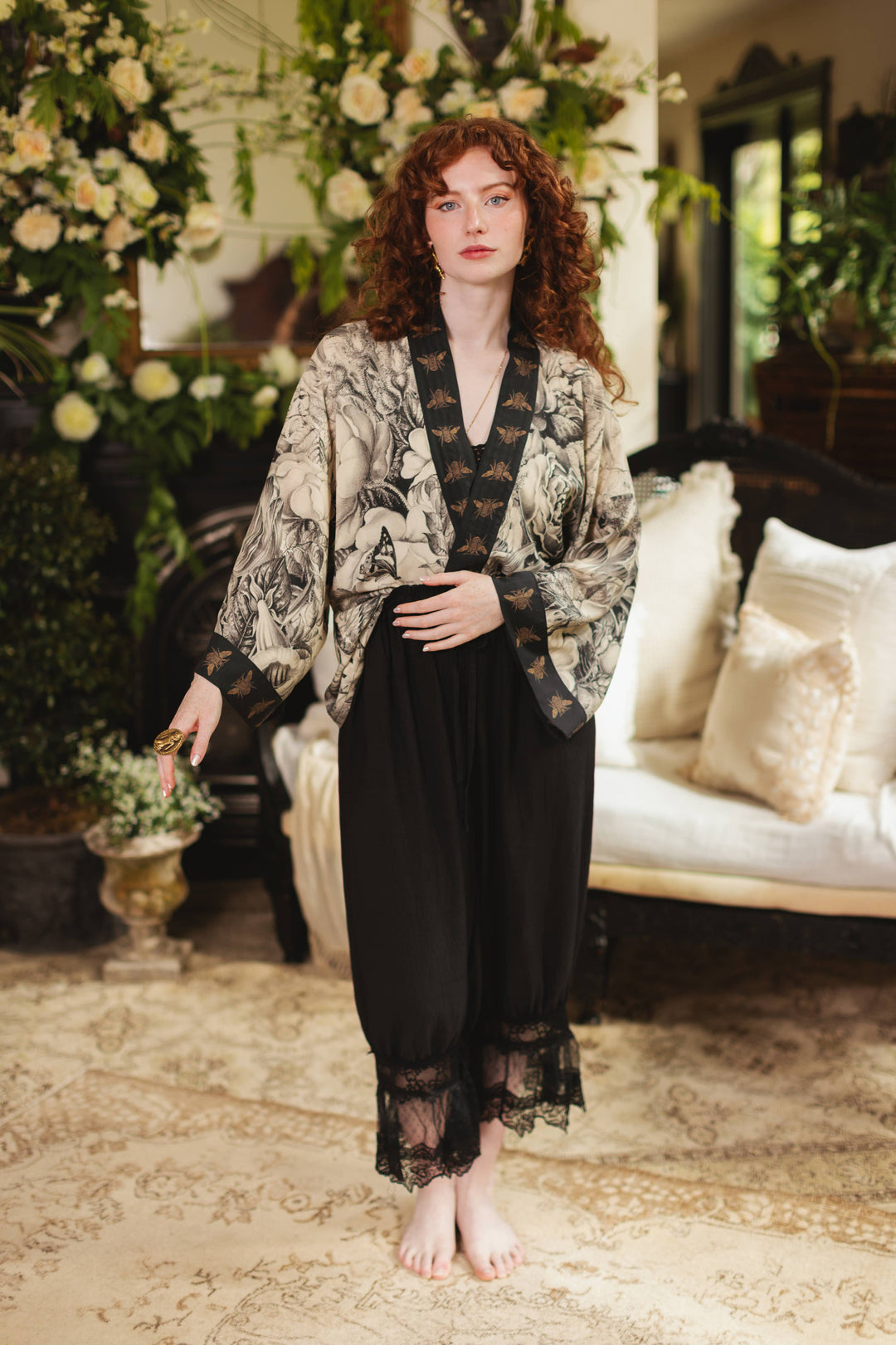 Honey & The Moon Pixie Duster Crop Kimono w/ Florals & Bees