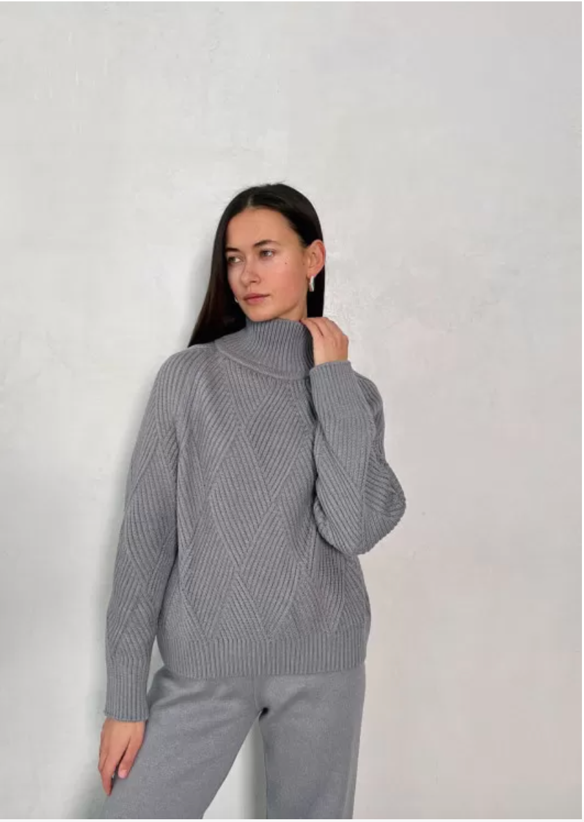 High Neck Knitted Sweater With Geometric Print