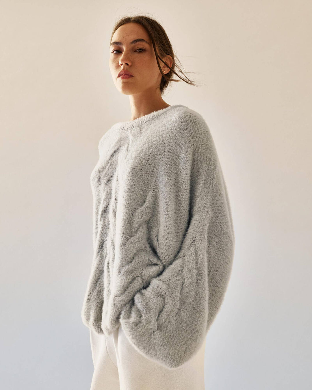 Oversized Sweater in Soft Fluffy Yarn Aria