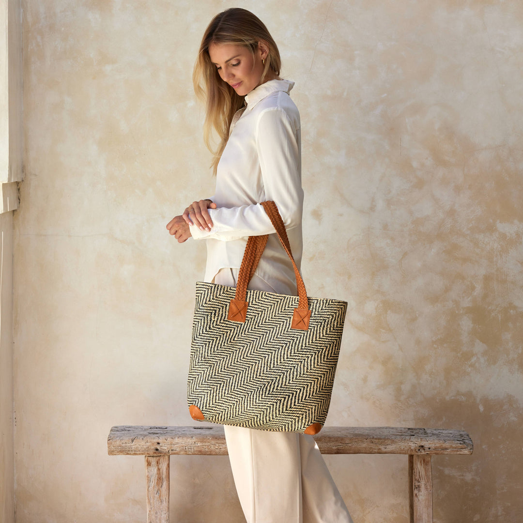 Oversized Rattan Tote Bag - Borneo