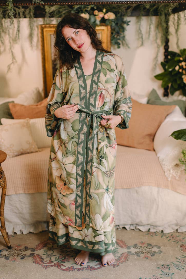 Fleur De Soleil Opera Duster Kimono Robe w/ Florals - Canada