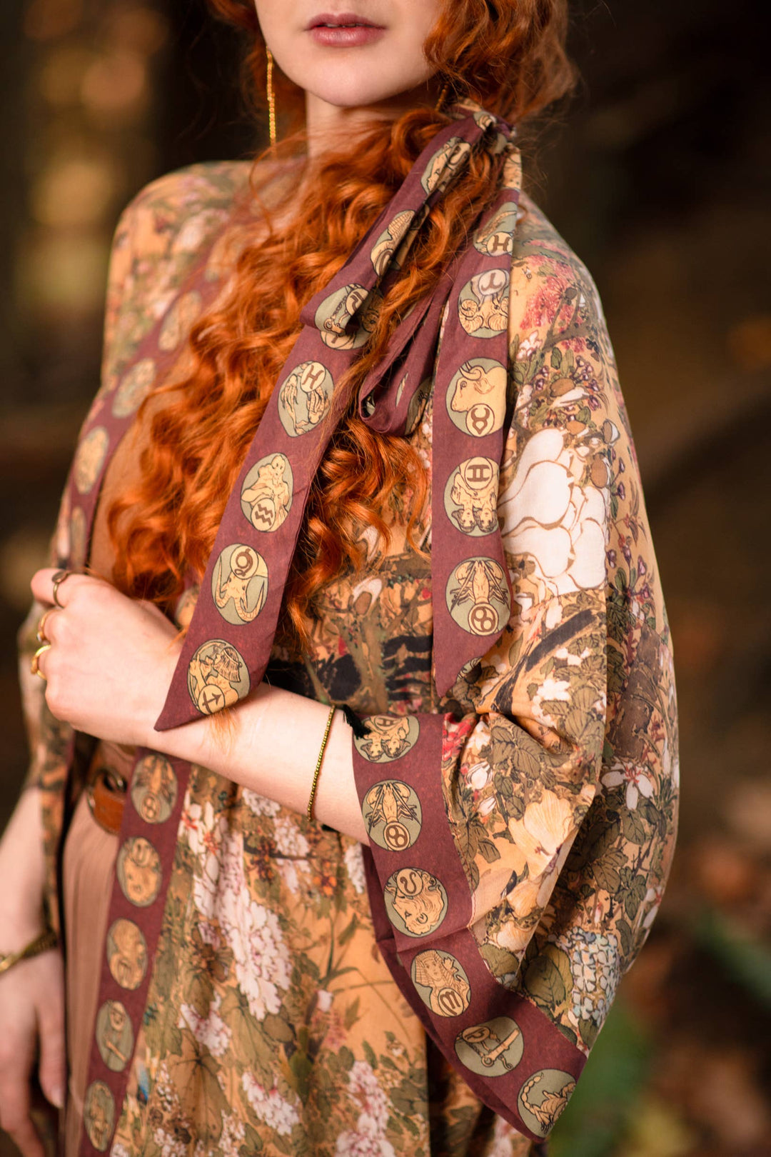 Dream Weaver Opera Duster Kimono Robe w/ Zodiac Signs - Canada