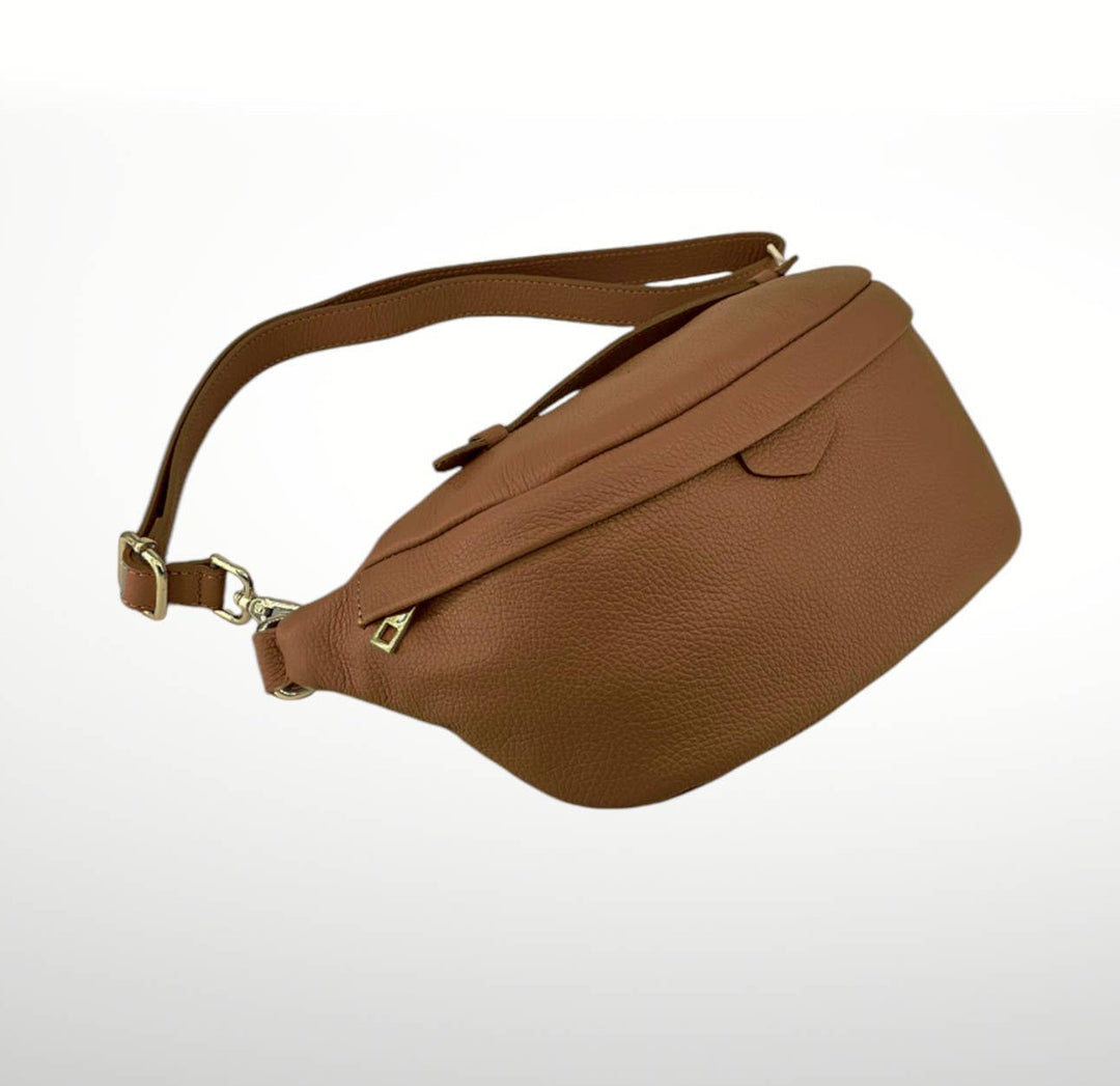 Giordania Vaccina Leather Belt Bag - Italy