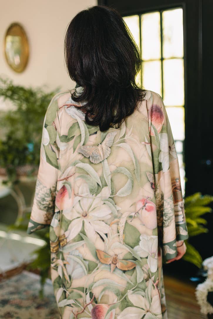 Fleur De Soleil Opera Duster Kimono Robe w/ Florals - Canada