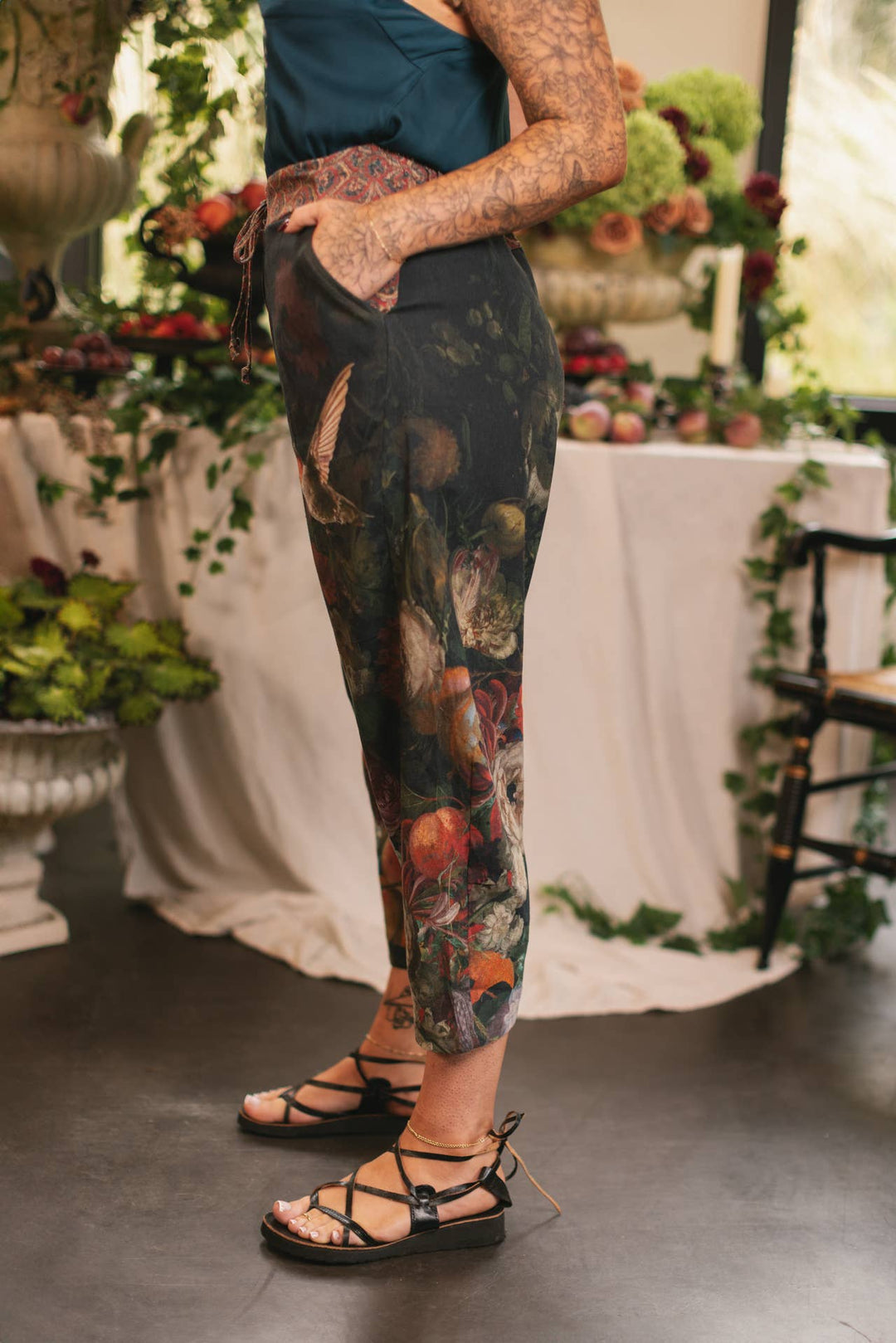 Flight of Fancy Linen Cropped Artist Pants w/ Hummingbird
