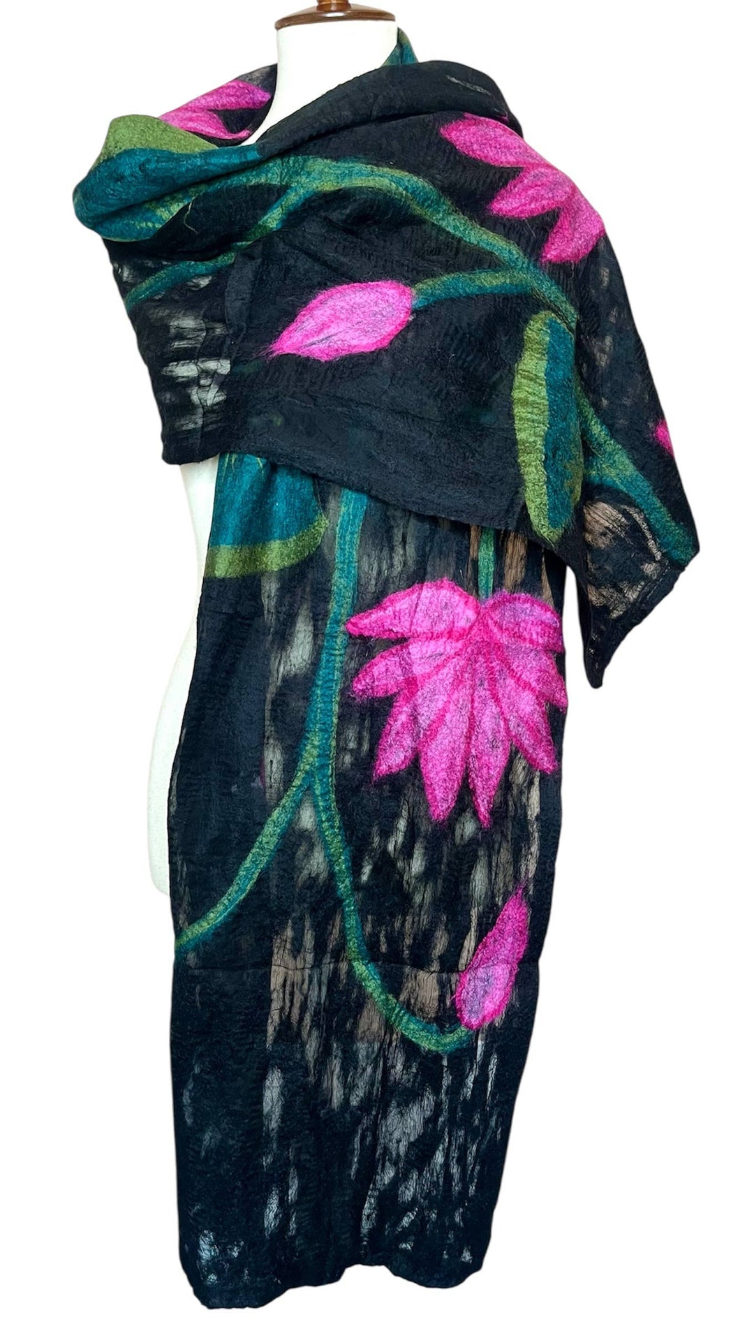 Black Lotus Scarf