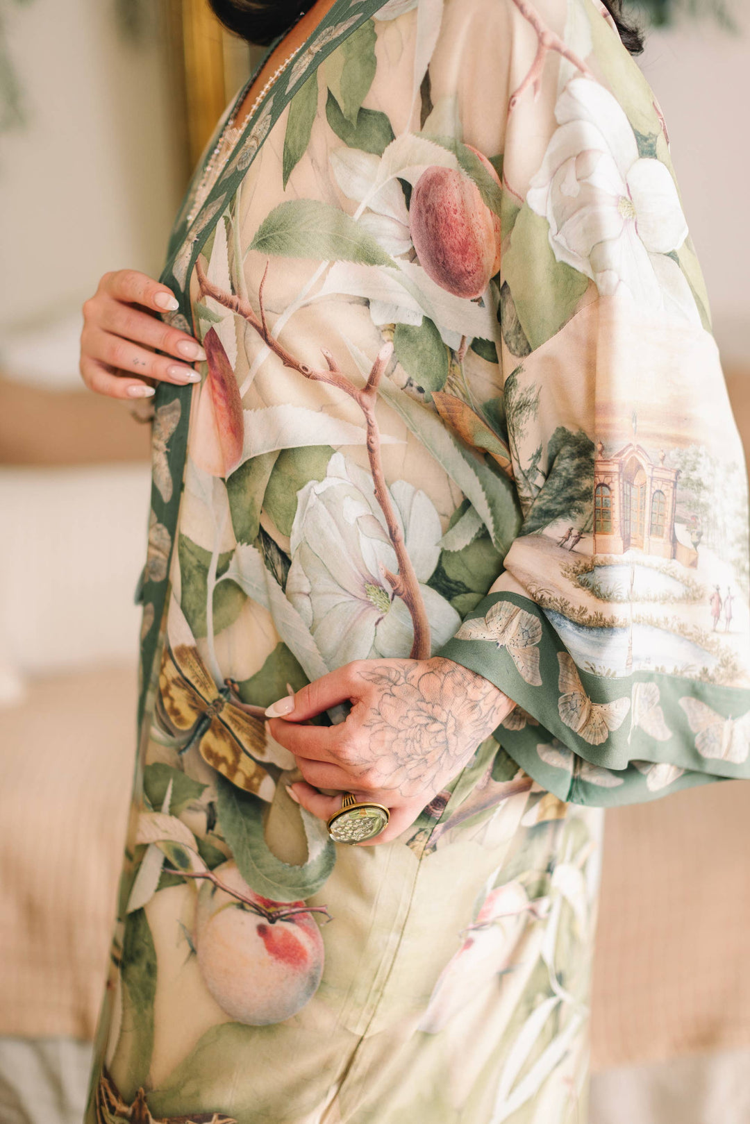 Fleur De Soleil Opera Duster Kimono Robe w/ Florals - Canada