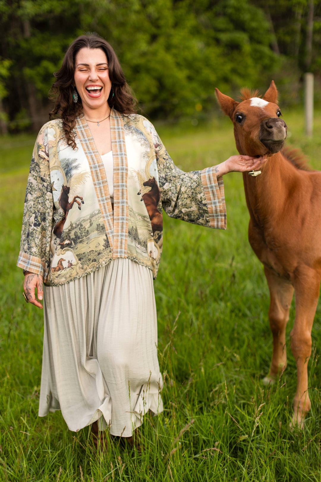 Born to Run Pixie Duster Crop Kimono w/ Horse & Flower Print - Canada