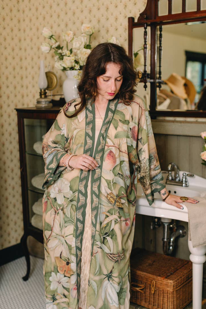 Fleur De Soleil Opera Duster Kimono Robe w/ Florals - Canada
