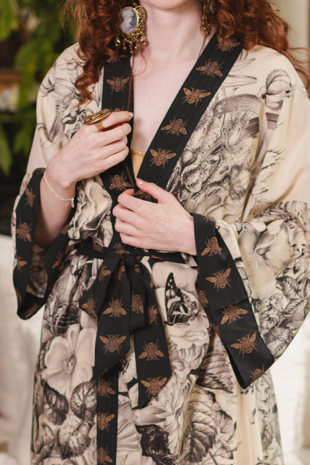 Honey & The Moon Opera Duster Kimono Robe w/ Florals & Bees