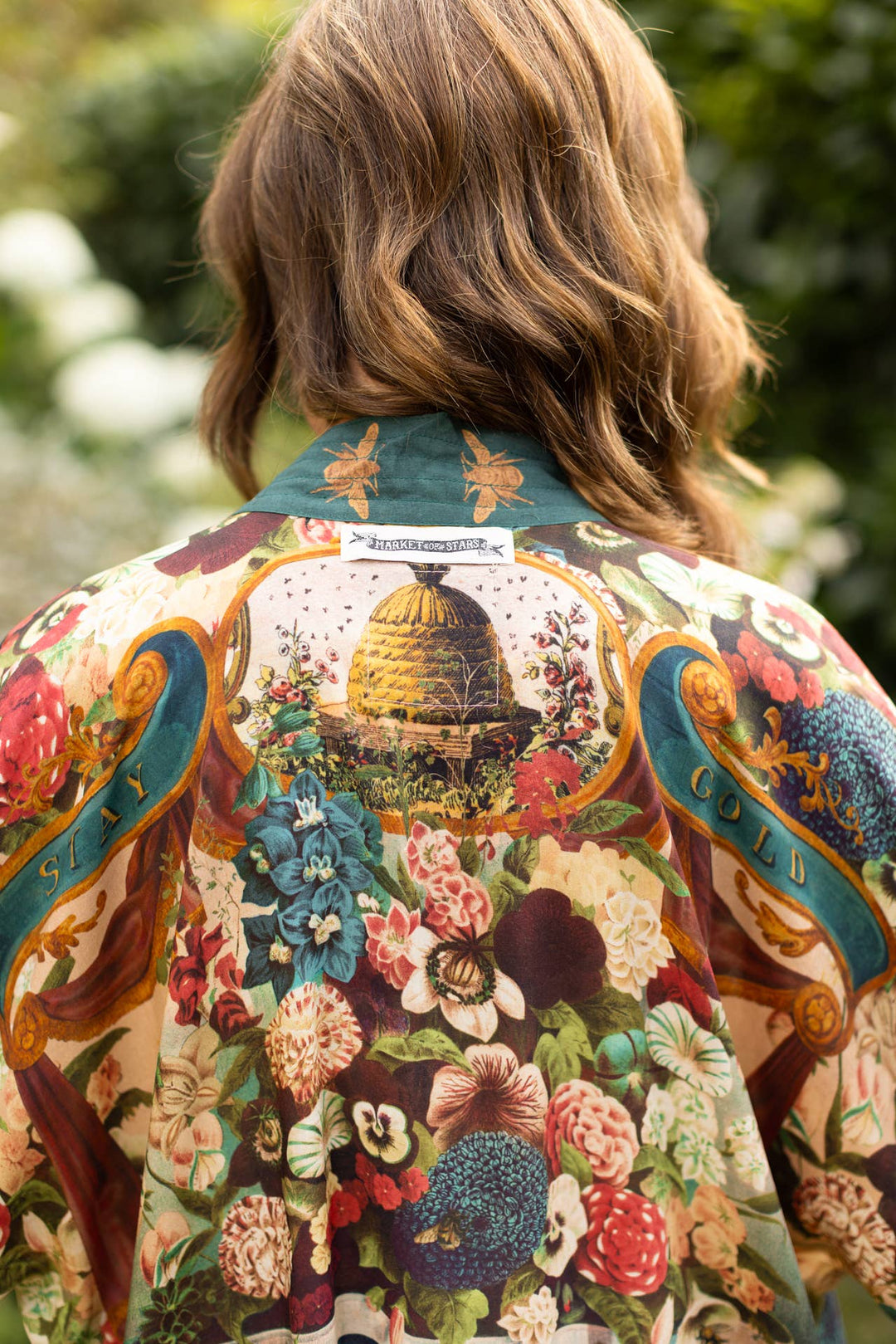 Stay Gold Pixie Duster Cropped Kimono w/ Rabbits and Bees - Canada