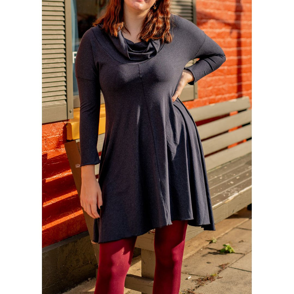 Angelrox bamboo gale dress in tissue navy