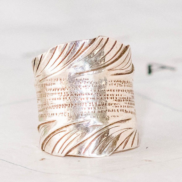 Hill Tribe Sterling Silver Etched Wave Ring- Thailand