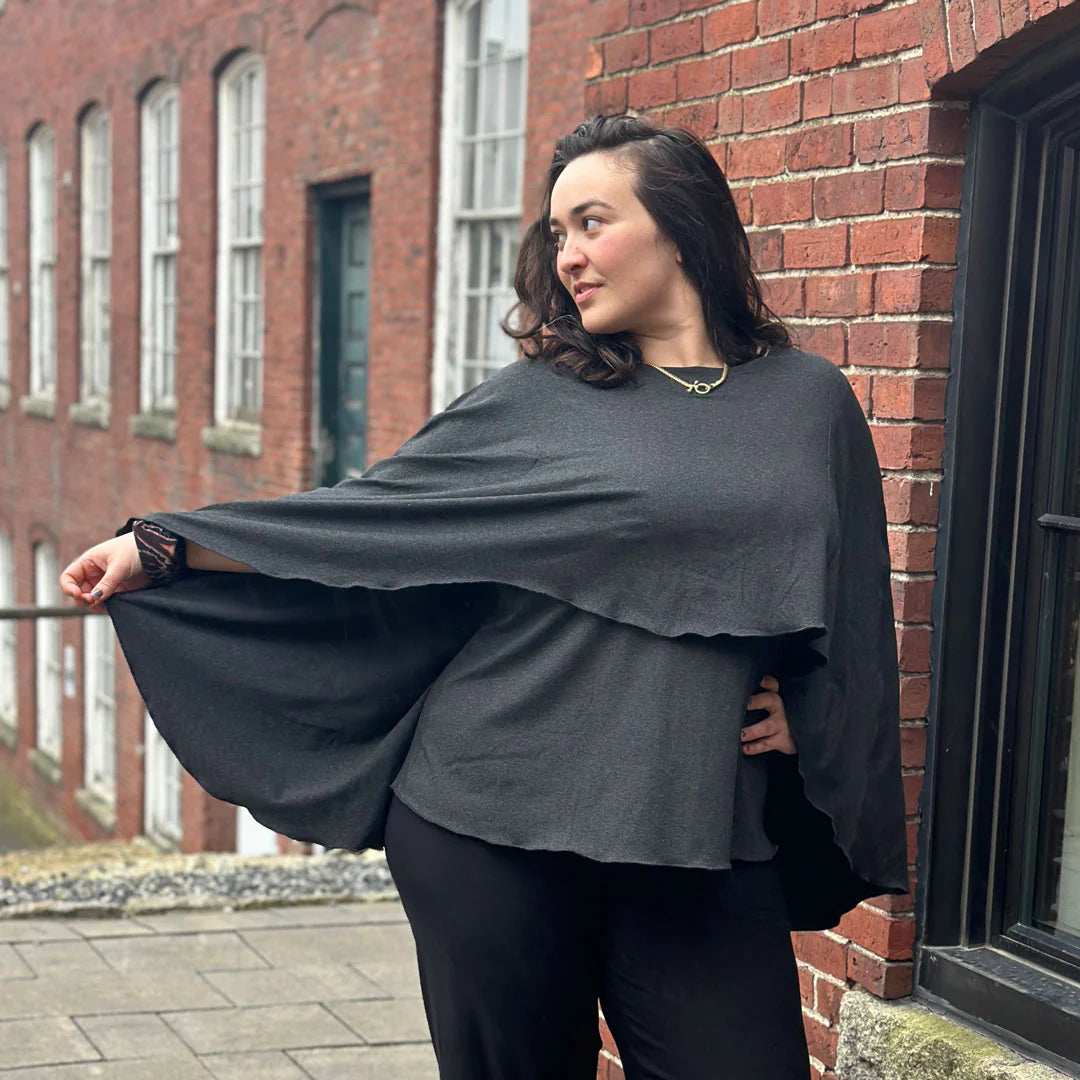 ANGELROX® Mantra layered sleeveless cape -  Maine, USA