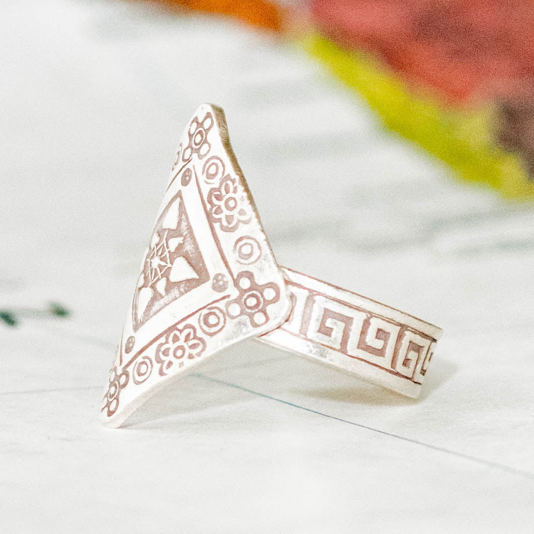 Sterling Silver Pointed Ring - Thailand