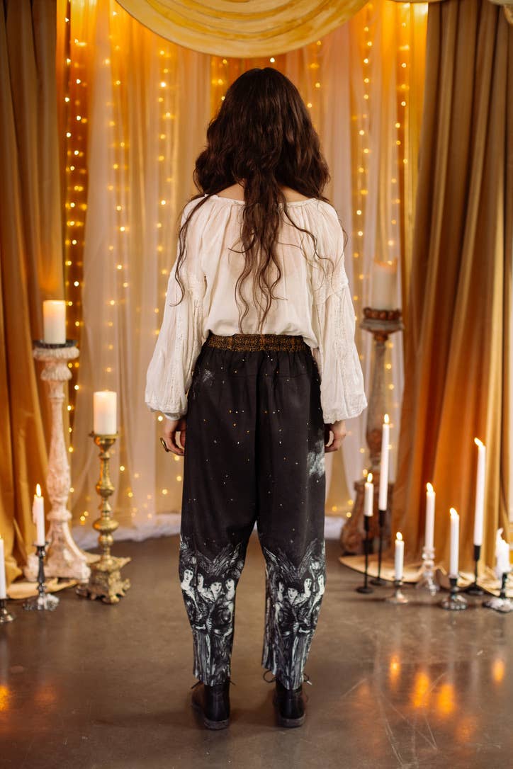 The Guardians Artist Pant w/ celestial print & angels