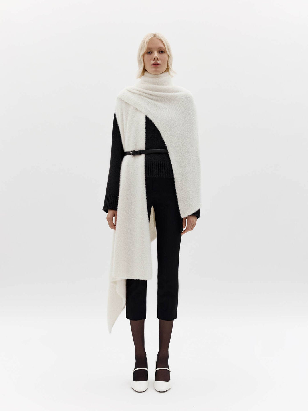 Aura Knit Convertible Shawl-Stole