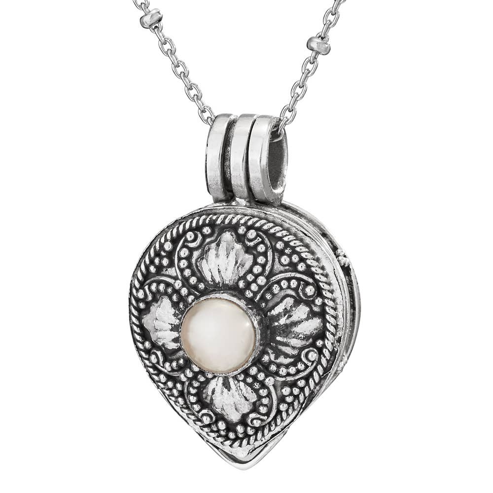 Close To Your Heart Pearl Sterling Silver Locket