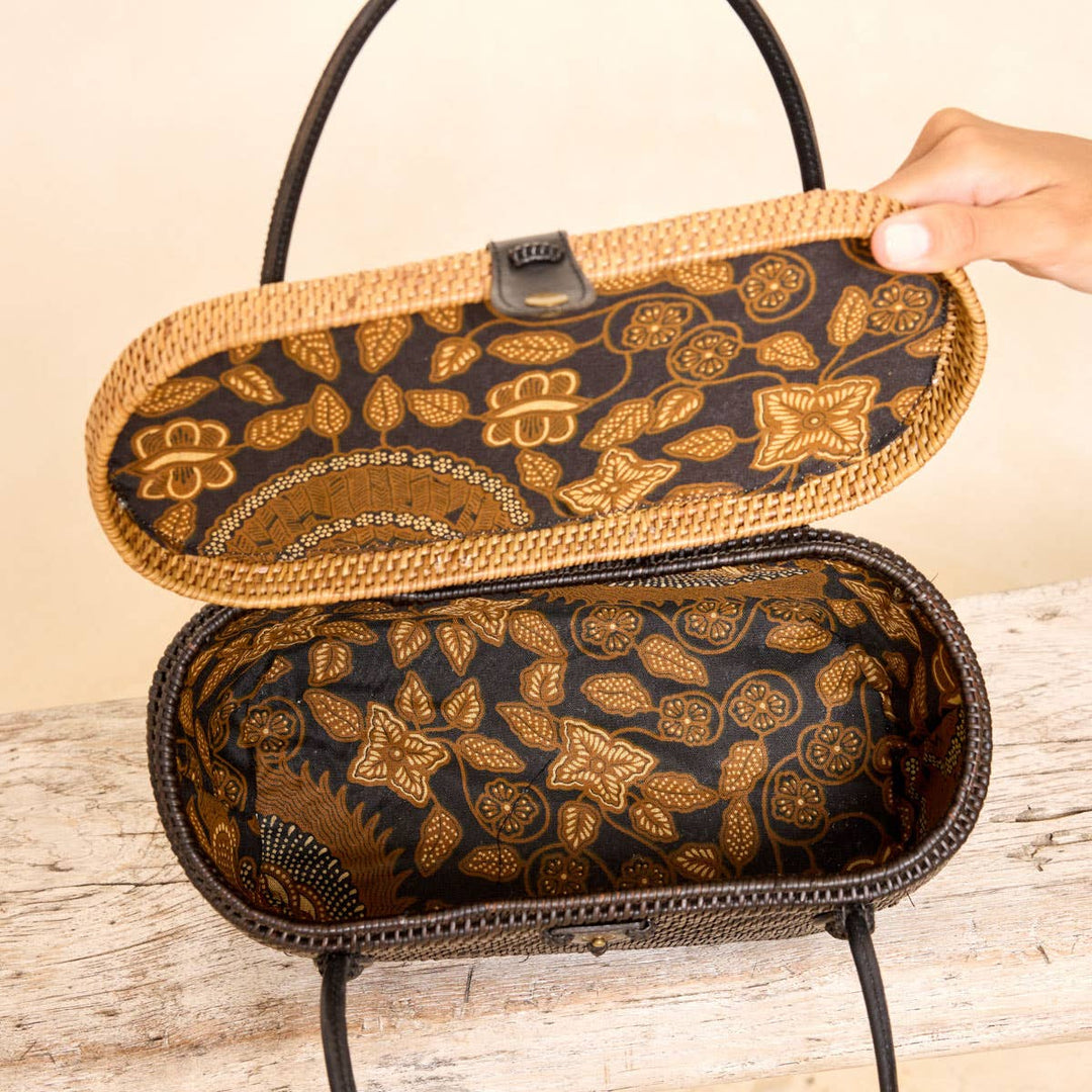 Black with Natural Trim Oval Racetrack Handbag - Bali