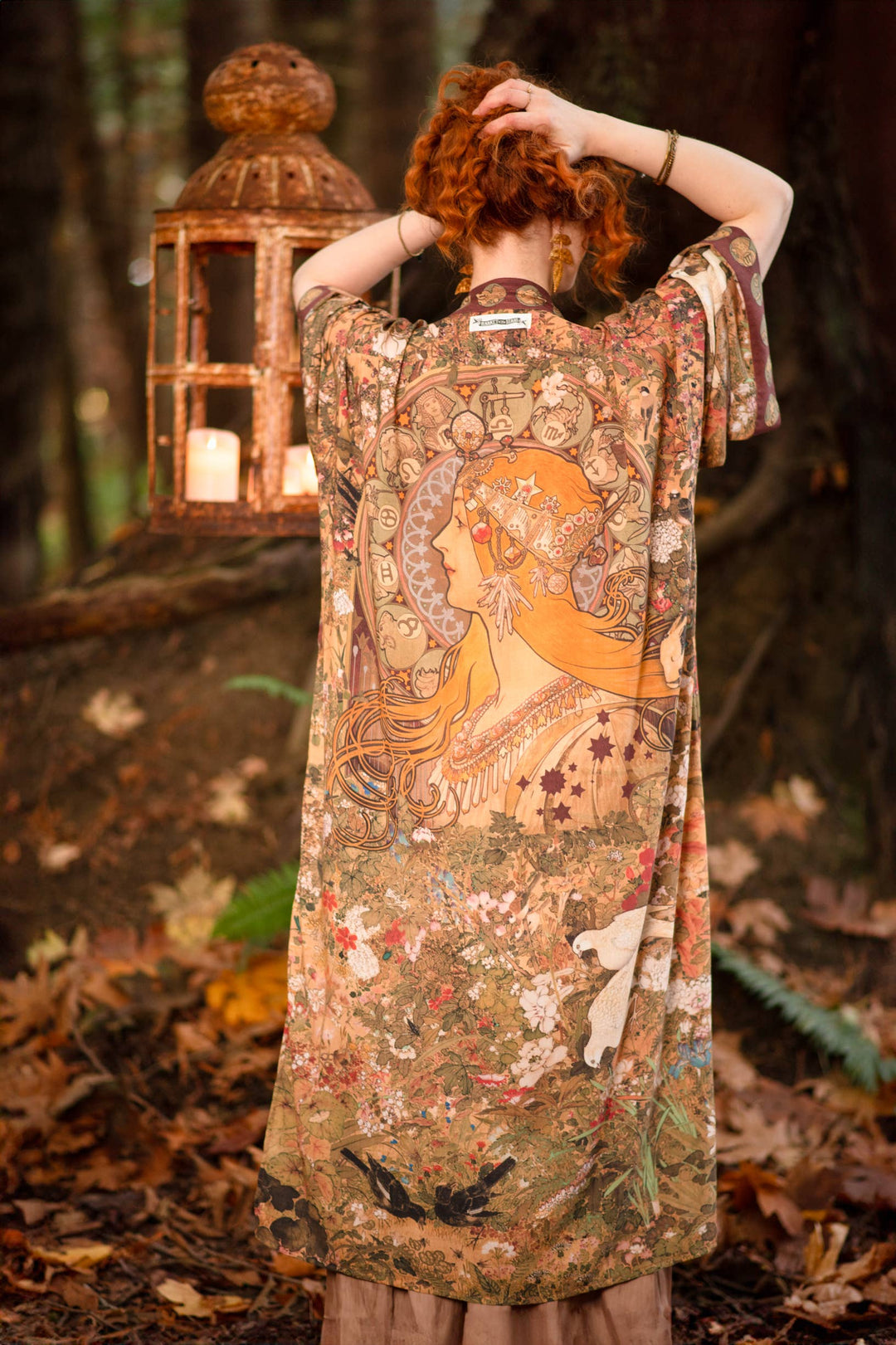 Dream Weaver Opera Duster Kimono Robe w/ Zodiac Signs - Canada