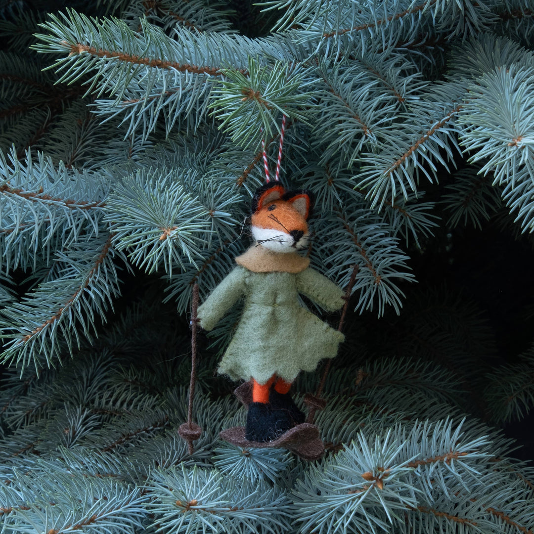 Ornament - Christmas Decor - Fox on Skis, Assorted