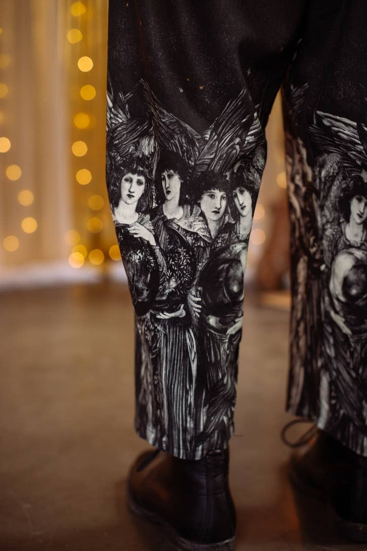 The Guardians Artist Pant w/ celestial print & angels