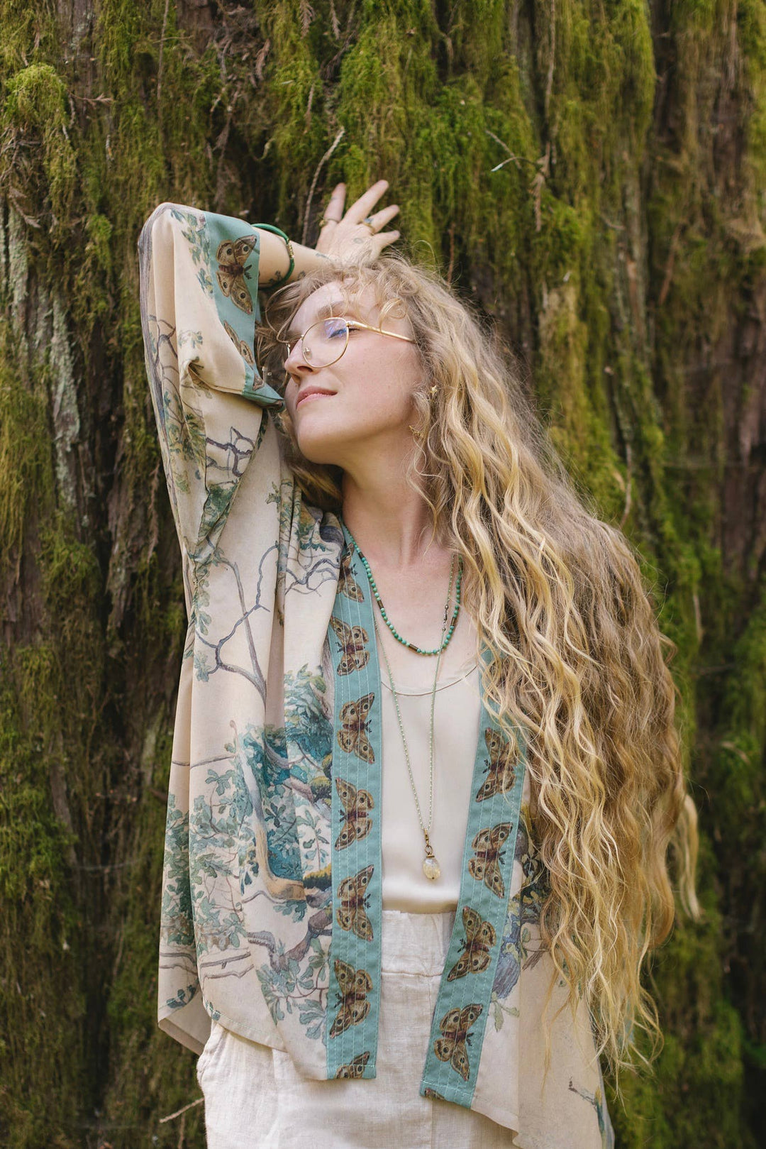 Earth & Sky Pixie Duster Cropped Kimono w/ Trees - Canada