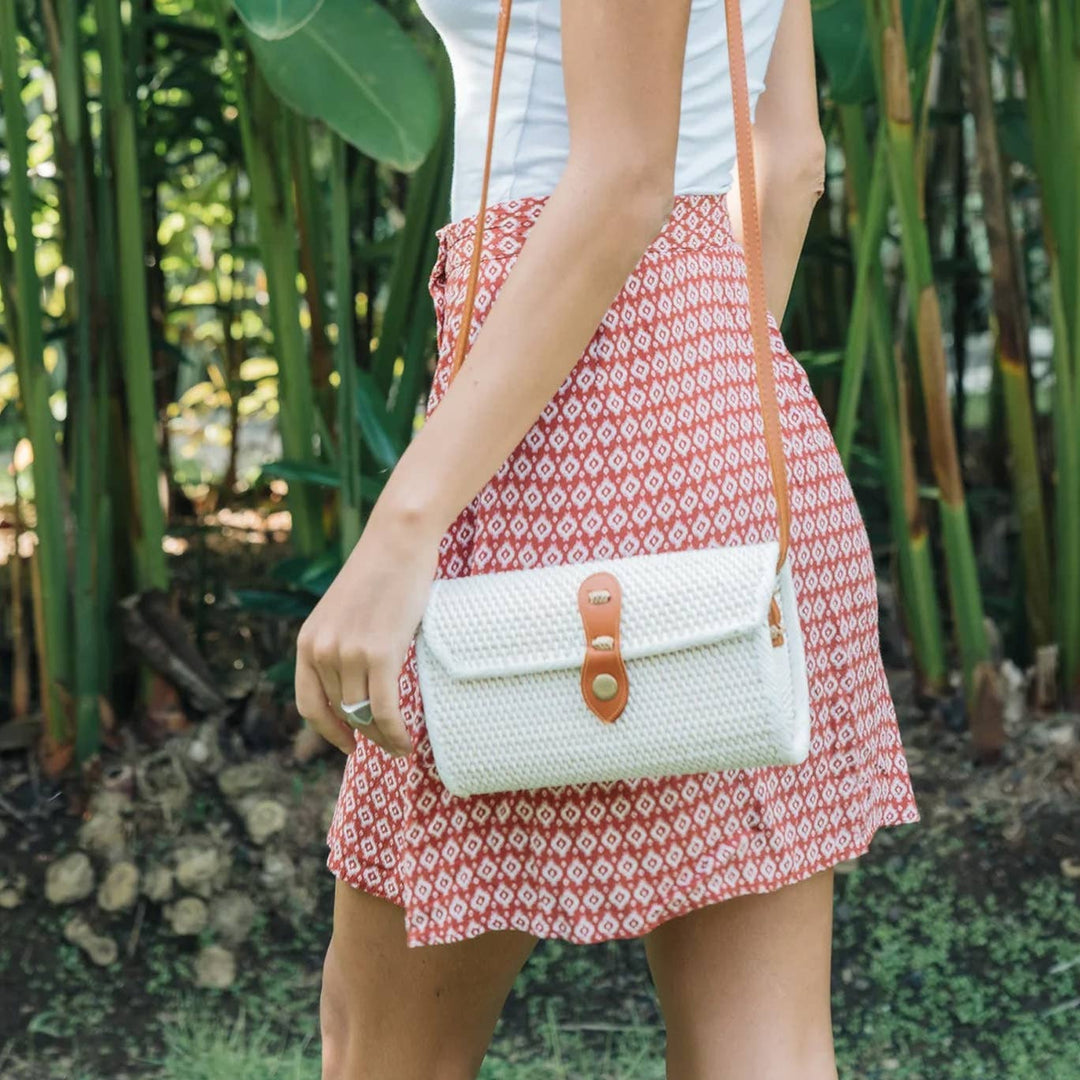 Rattan Bag Purse Wallet Clutch (White) - Bali Straw Wicker