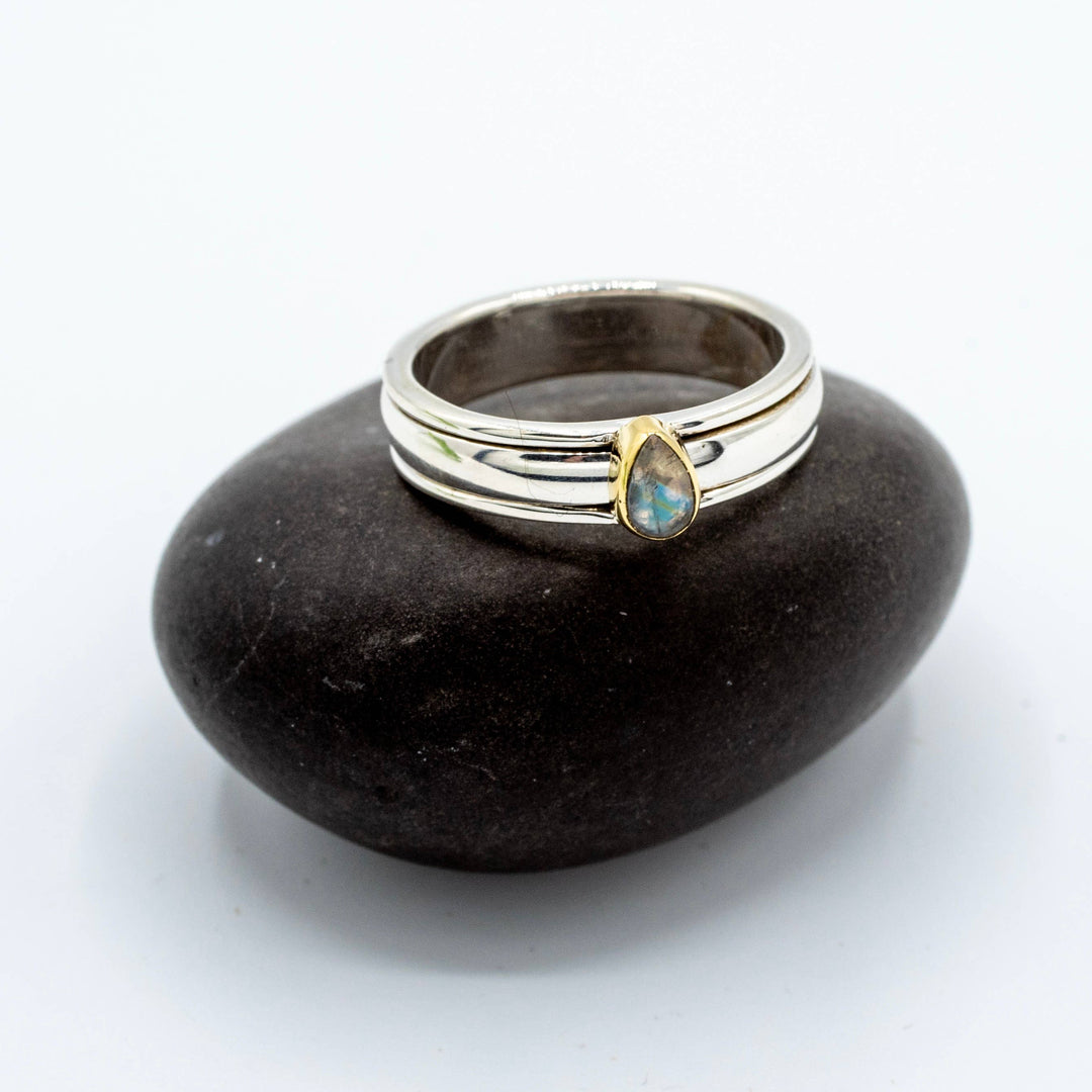 Sterling Silver Spinner Ring with Teardrop Moonstone - India