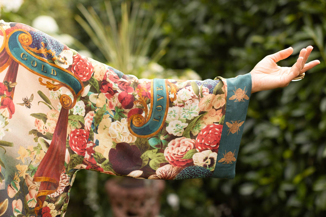 Stay Gold Pixie Duster Cropped Kimono w/ Rabbits and Bees - Canada