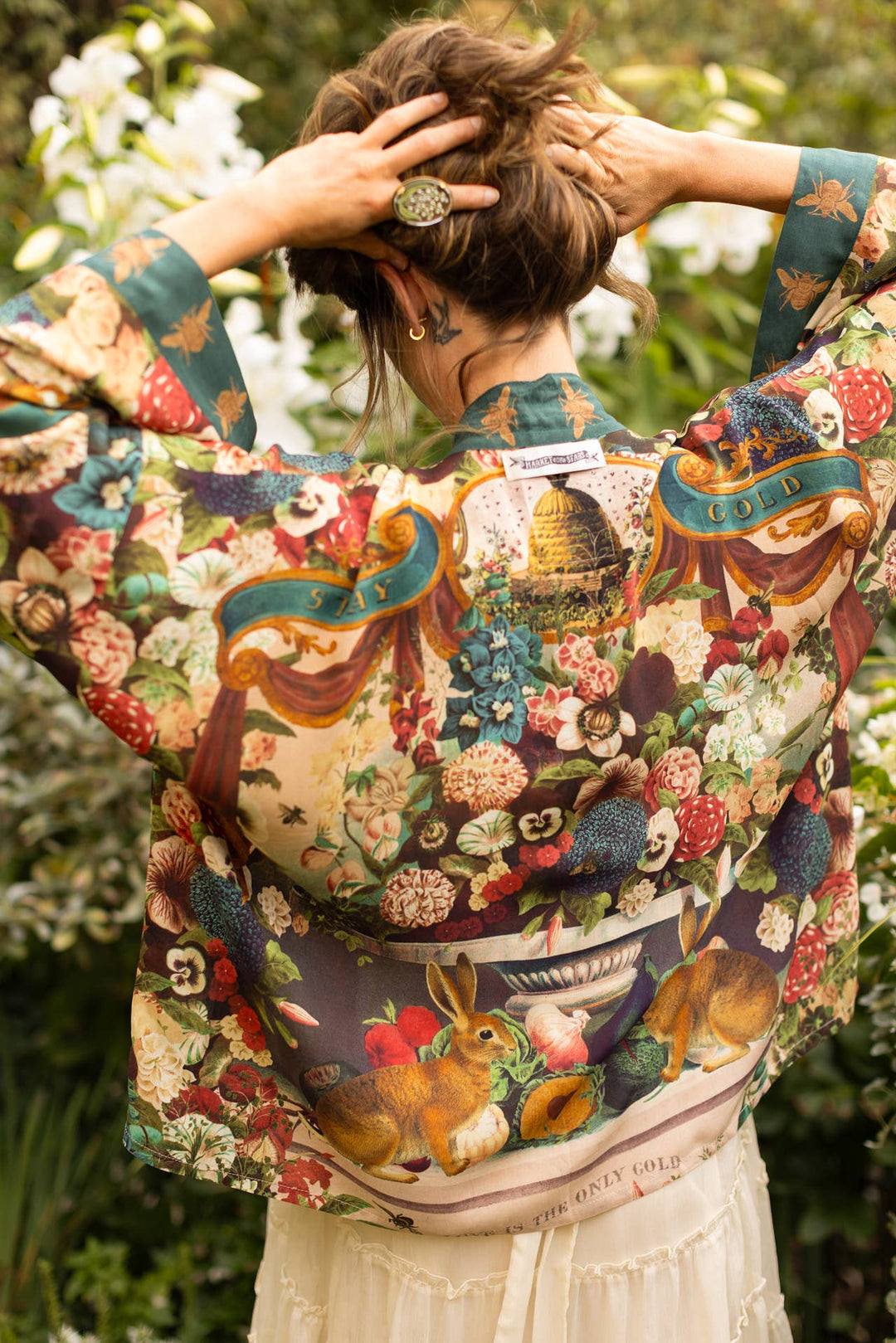 Stay Gold Pixie Duster Cropped Kimono w/ Rabbits and Bees - Canada