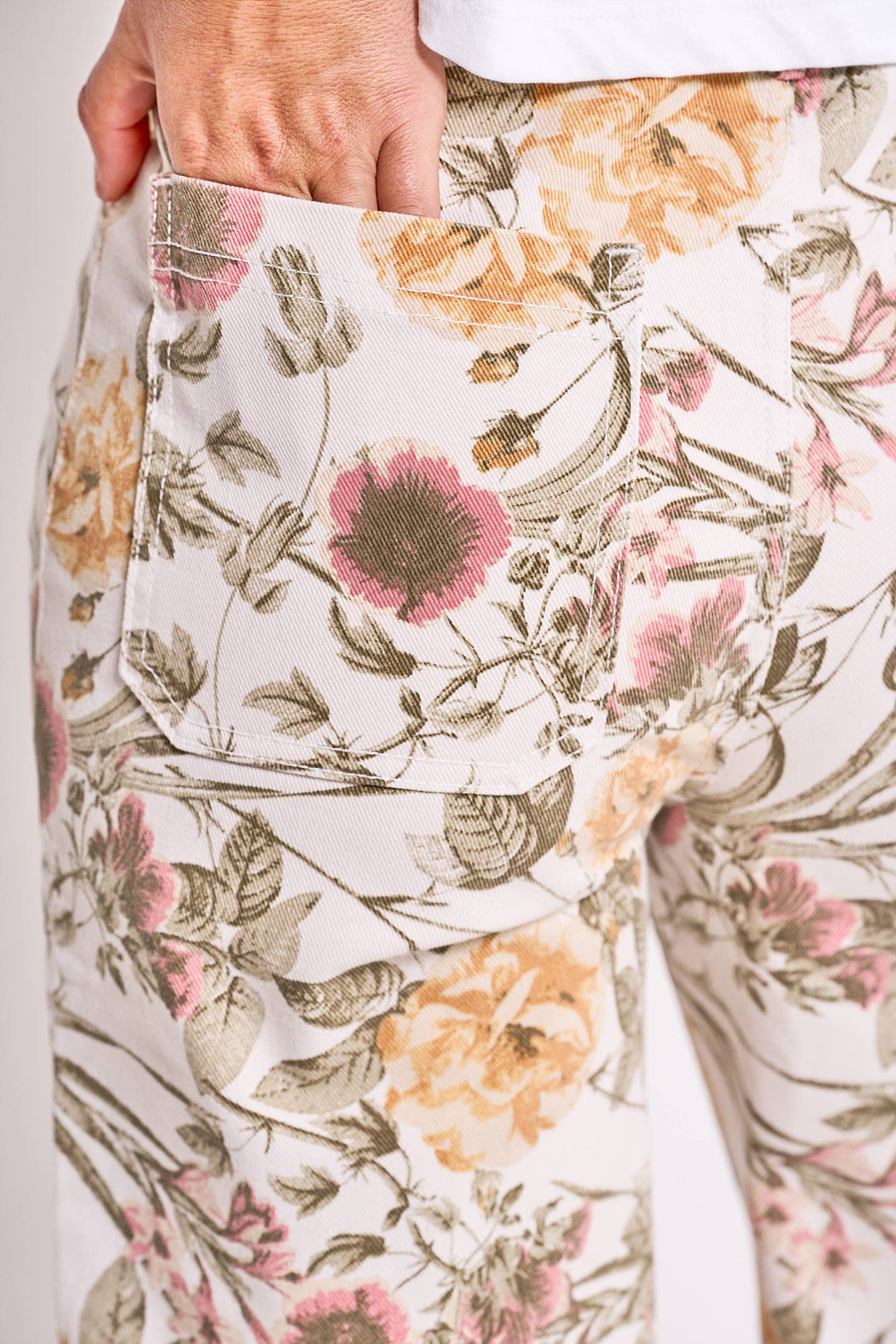 LORETTA RELAXED WIDE LEG IN GARDEN JOY PRINT