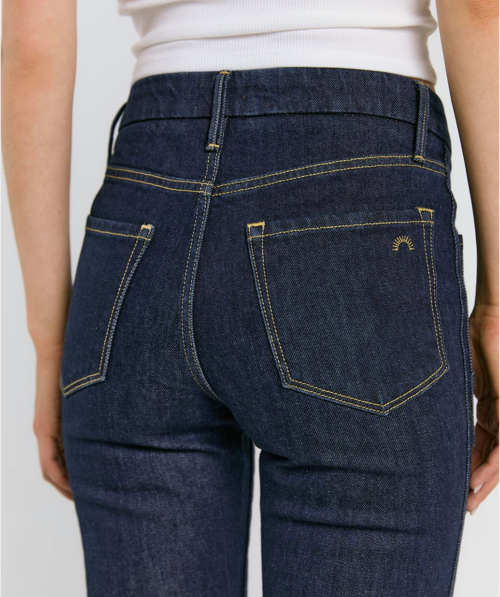 WANDERER FLARE IN RINSE WASH