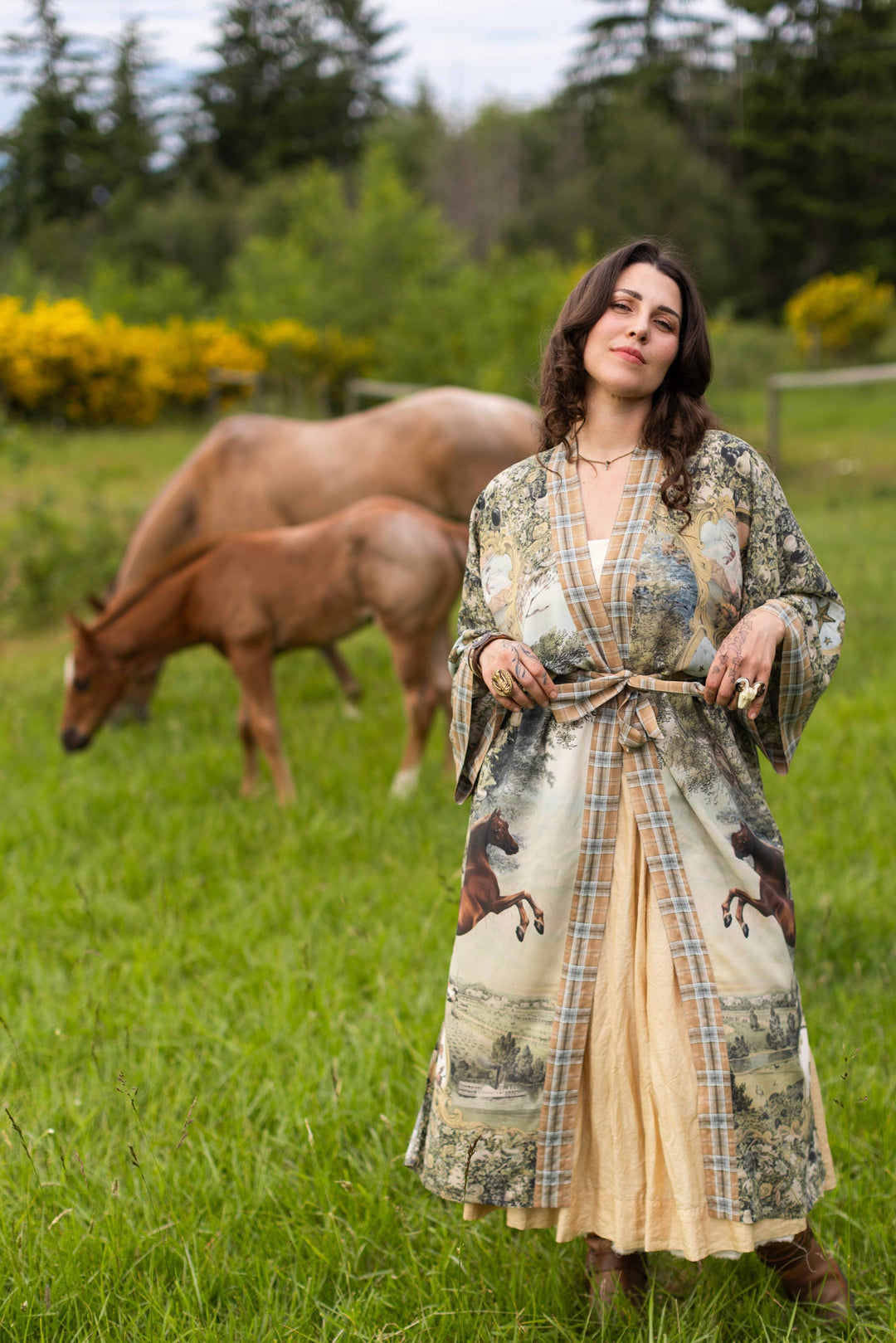 Born to Run Opera Duster Kimono Robe w/ Horse & Flower Print - Canada