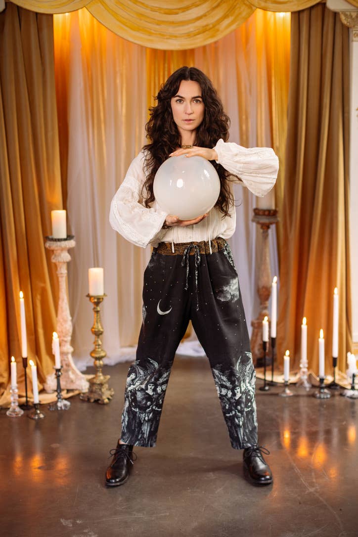 The Guardians Artist Pant w/ celestial print & angels