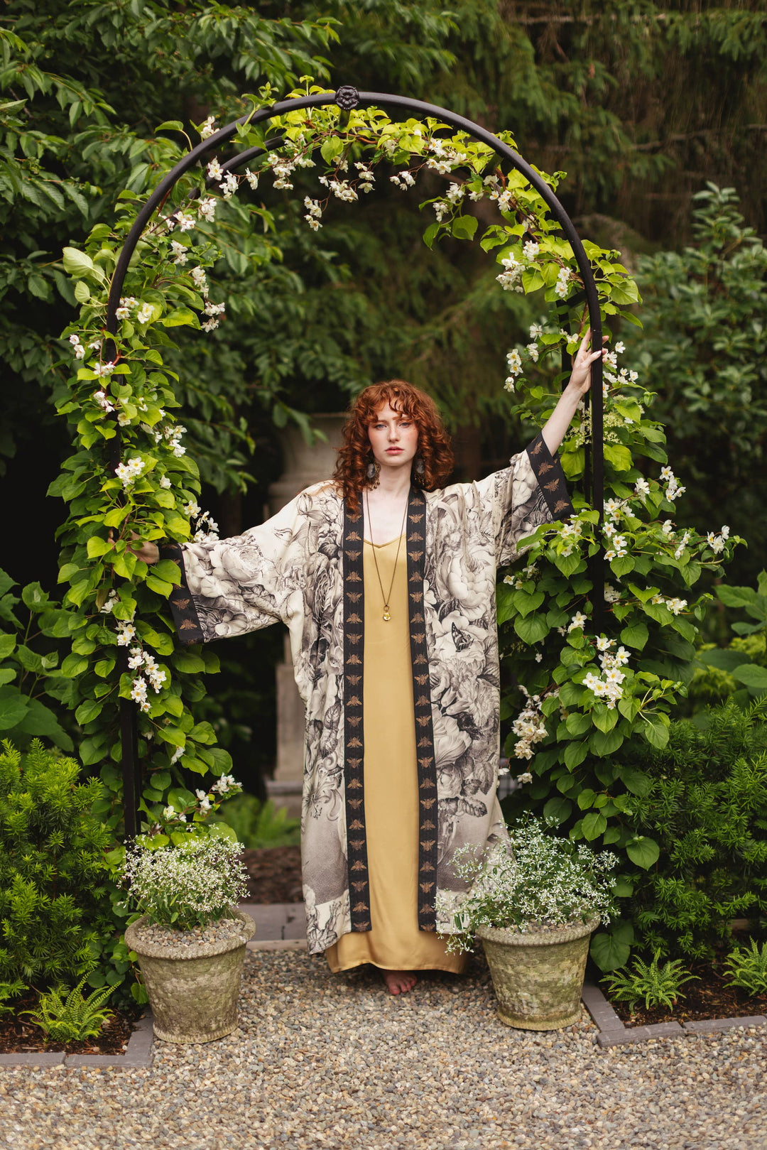 Honey & The Moon Opera Duster Kimono Robe w/ Florals & Bees