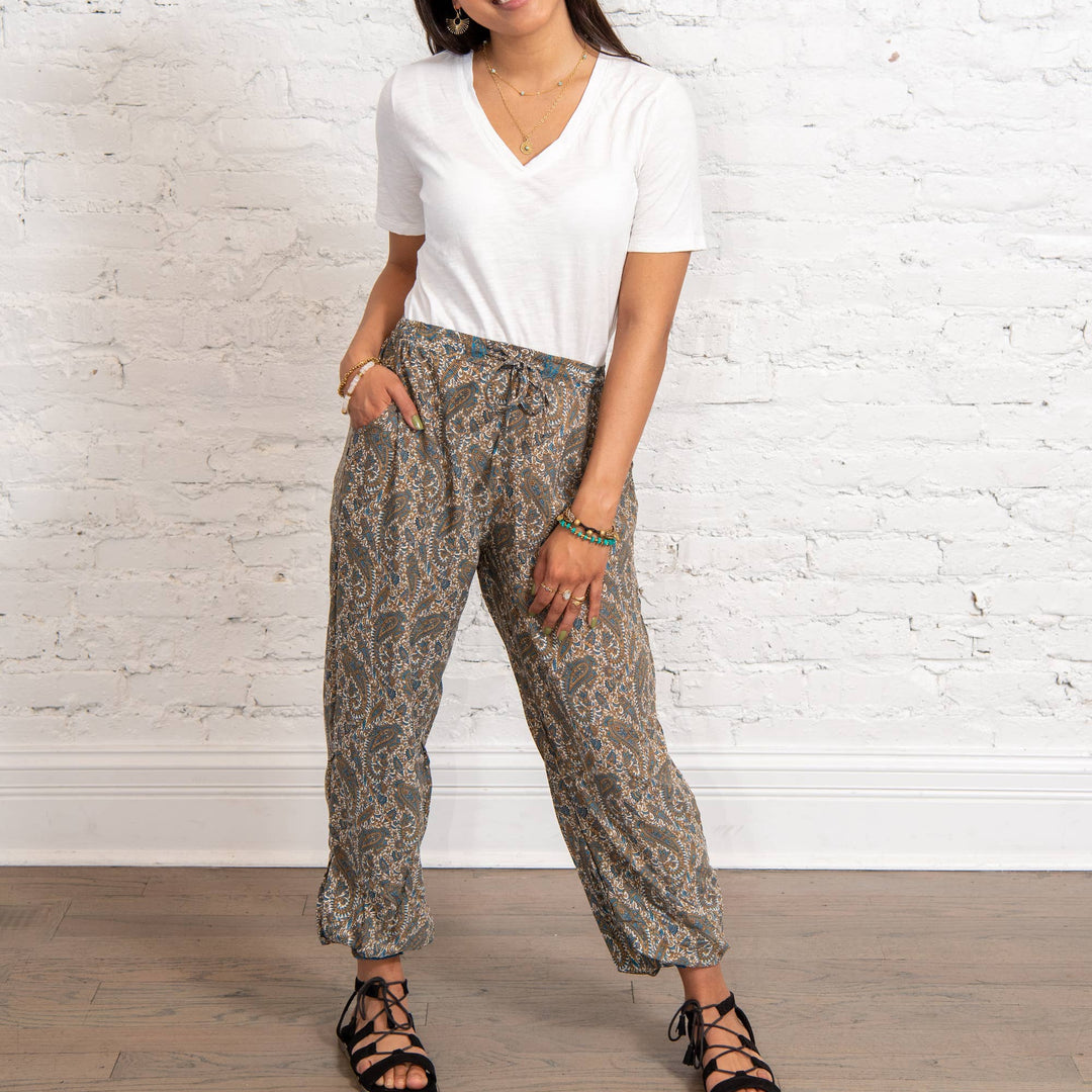 Sari Pants - India