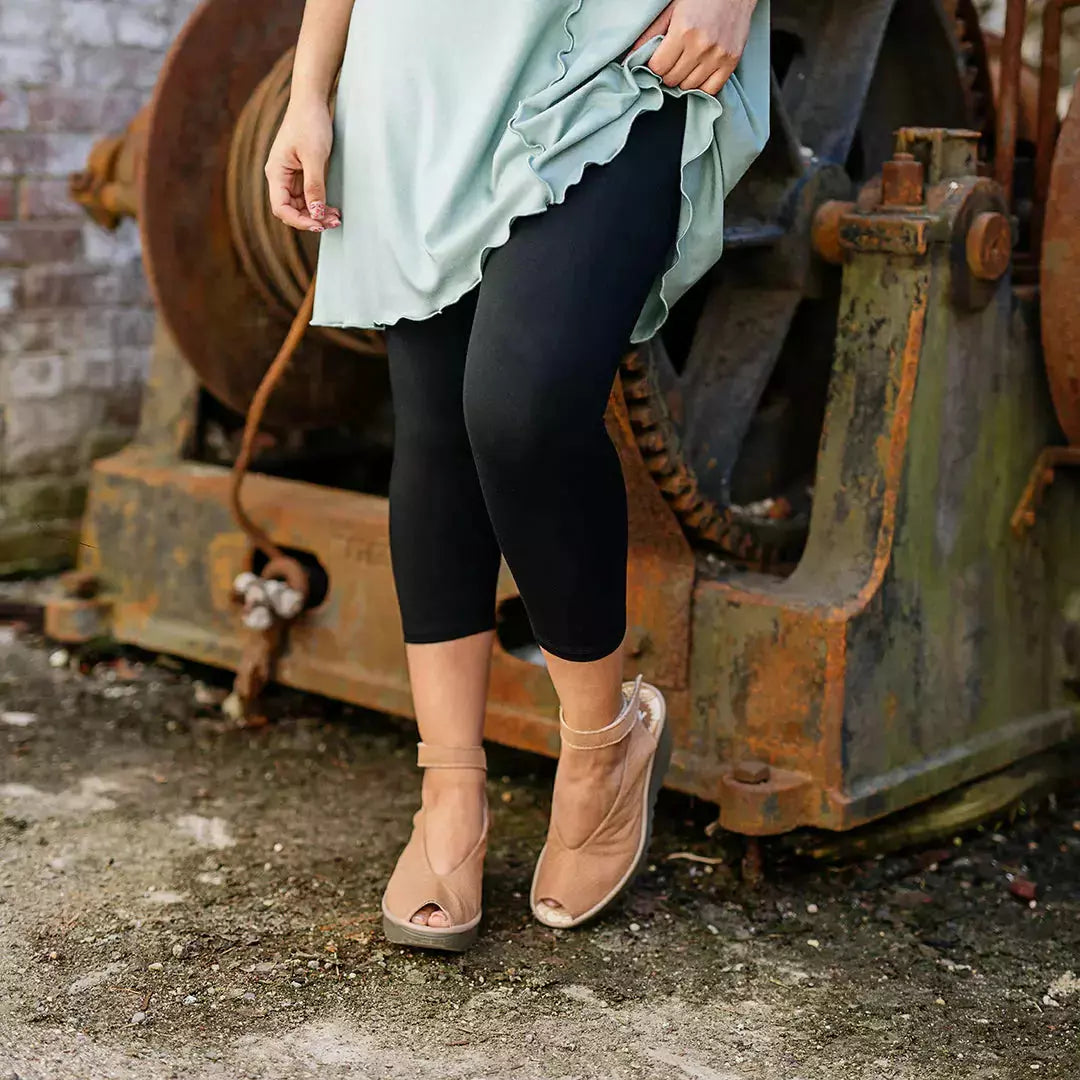 ANGELROX® Capri Base Legging - Maine, USA