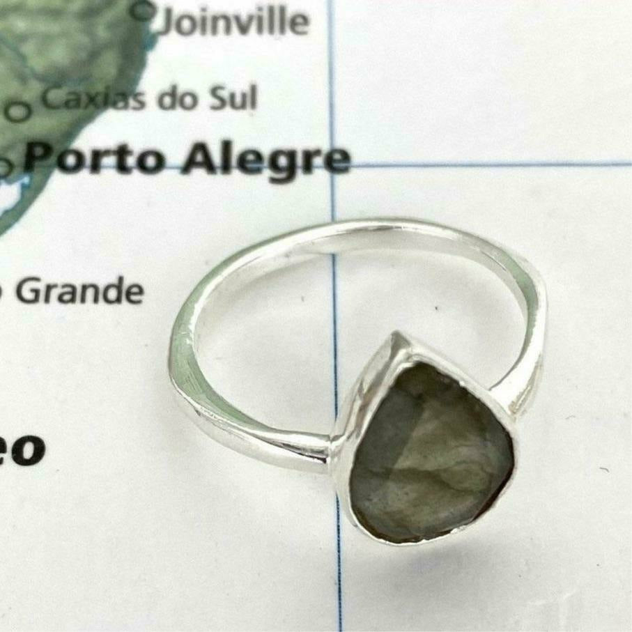 Labradorite Sterling Silver Ring - India